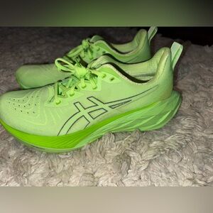 ASICS NOVABLAST 4 ILLUMINATE GREEN LIME BLAST